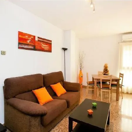 Dos Torres Alierta - Edificio De Con Parking Privado Amplios Para Estar Como En Casa Ideal Para Grupos Y Empresas Apartamento *