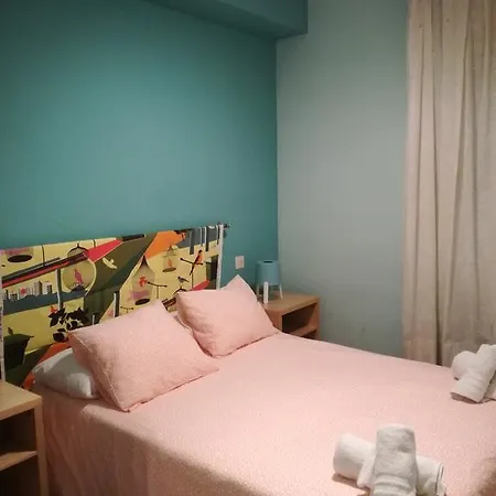 Dos Torres Alierta - Edificio De Con Parking Privado Amplios Para Estar Como En Casa Ideal Para Grupos Y Empresas *
