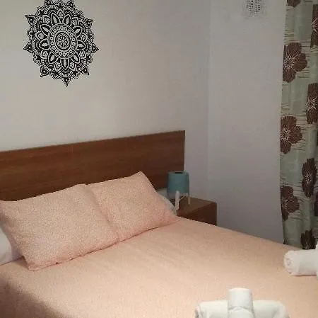 Dos Torres Alierta - Edificio De Con Parking Privado Amplios Para Estar Como En Casa Ideal Para Grupos Y Empresas Apartamento *