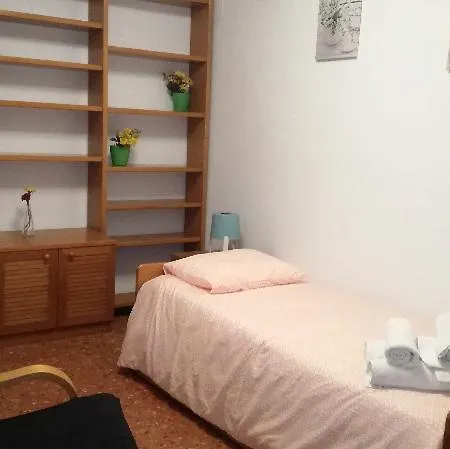 Dos Torres Alierta - Edificio De Con Parking Privado Amplios Para Estar Como En Casa Ideal Para Grupos Y Empresas * Zaragoza