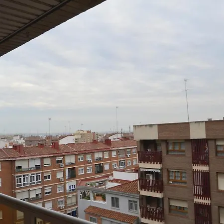 Apartamento Dos Torres Alierta - Edificio De Con Parking Privado Amplios Para Estar Como En Casa Ideal Para Grupos Y Empresas Zaragoza
